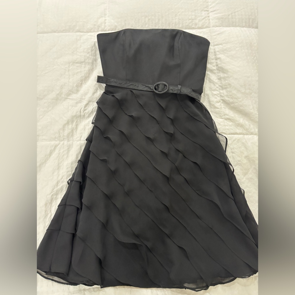 White House Black Market Black Strapless Ruffle Skirt Dress Size 4
